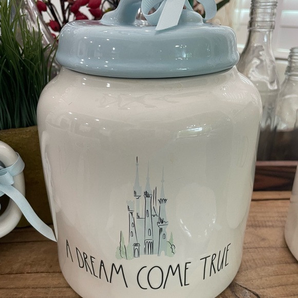 RAE DUNN” CINDERELLA SPECIALTY 2023 LARGE BUNDLE ITEMS - Picture 7 of 11